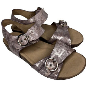 Hotter NWOT Tourist Leather Rose Gold/Pink Cork Bed Buckle Sandal Size 9